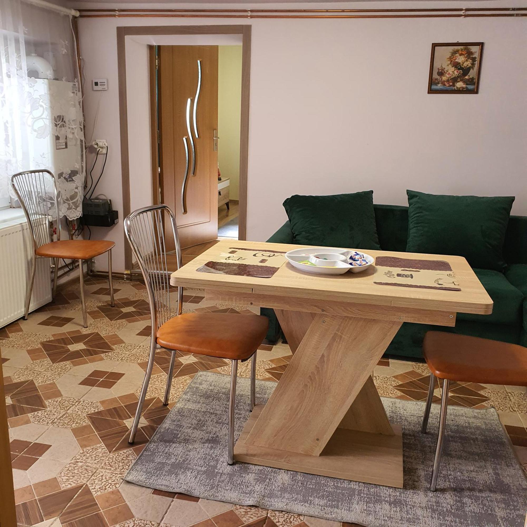 Carissa House Apartment Brasov Ngoại thất bức ảnh